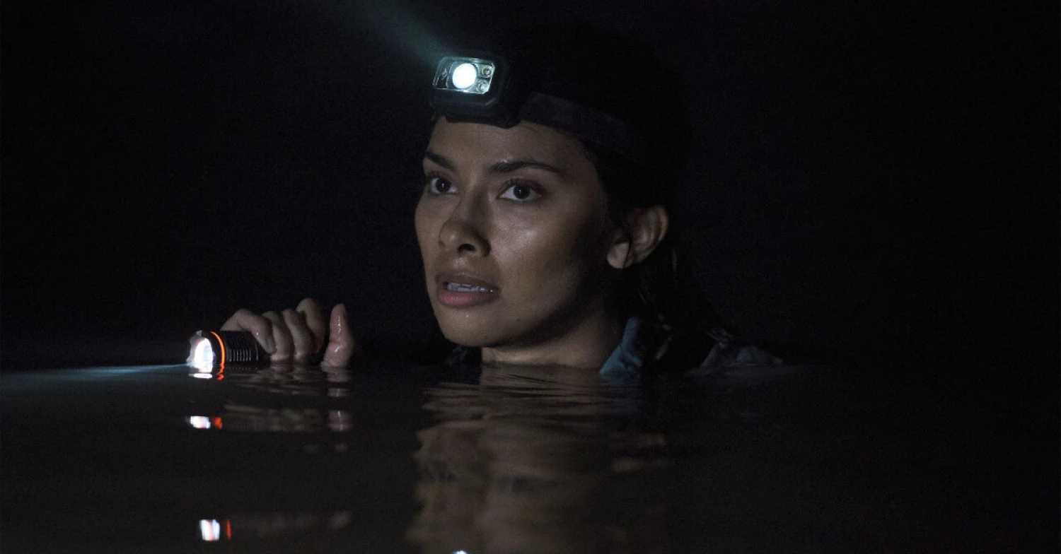 BLACK WATER: ABYSS Horror Movie